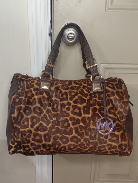 Michael Kors Handbags - Michael Kors Brown Leopard Print Satchel Shoulder Hand Bag